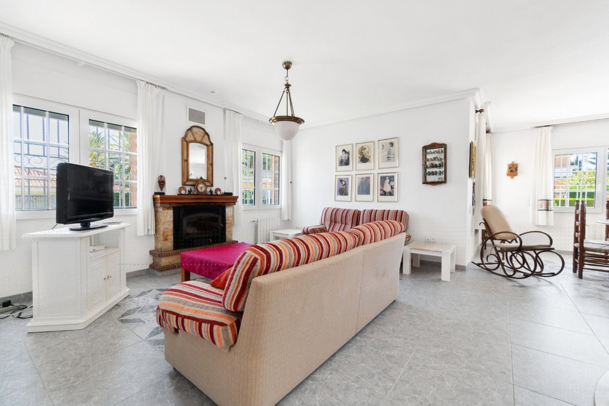 Huis te koop in La Veleta | 5 slaapkamers H4887031