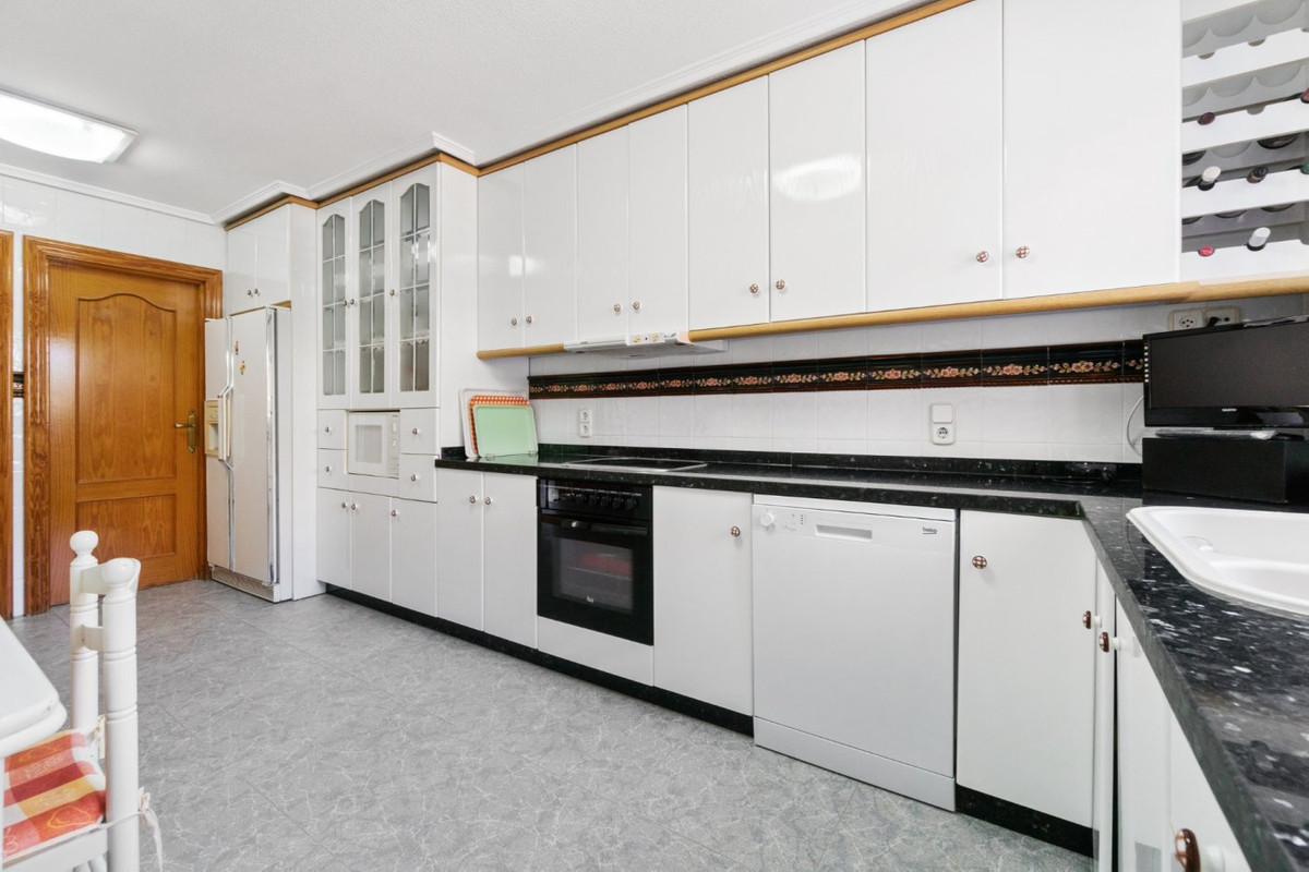 Huis te koop in La Veleta | 5 slaapkamers H4887031