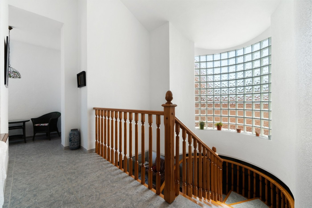 Huis te koop in La Veleta | 5 slaapkamers H4887031