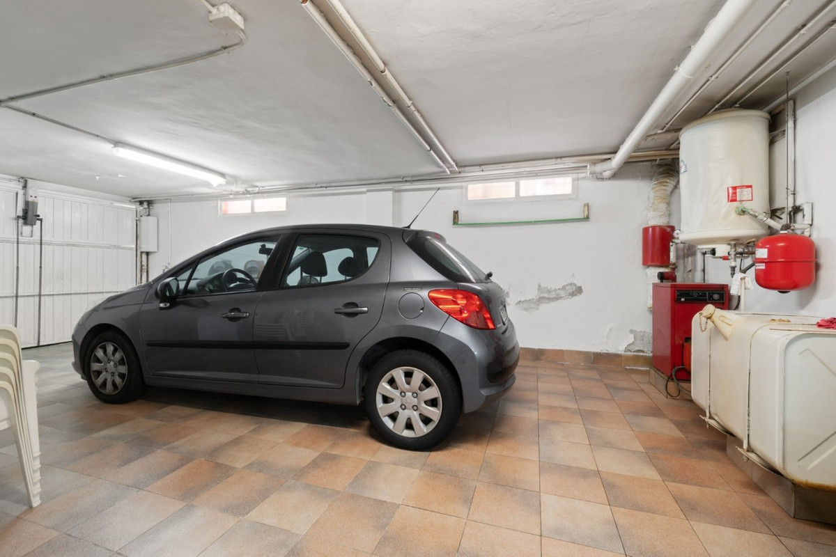 Huis te koop in La Veleta | 5 slaapkamers H4887031