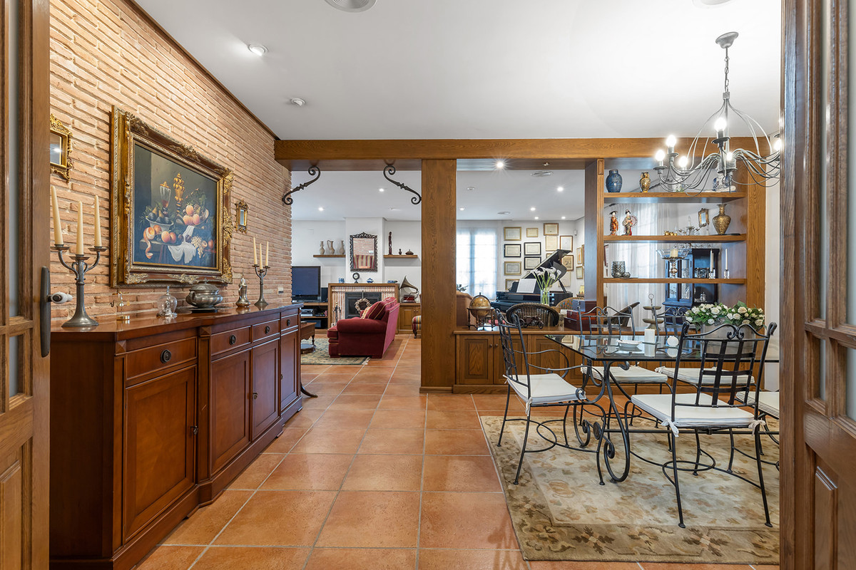 Huis te koop in La Veleta | 6 slaapkamers H5194417