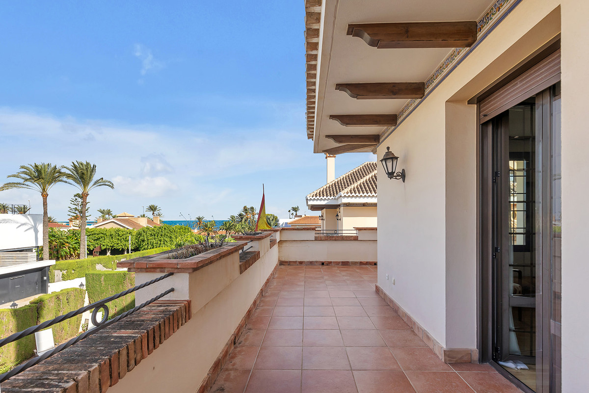 Huis te koop in La Veleta | 6 slaapkamers H5194417