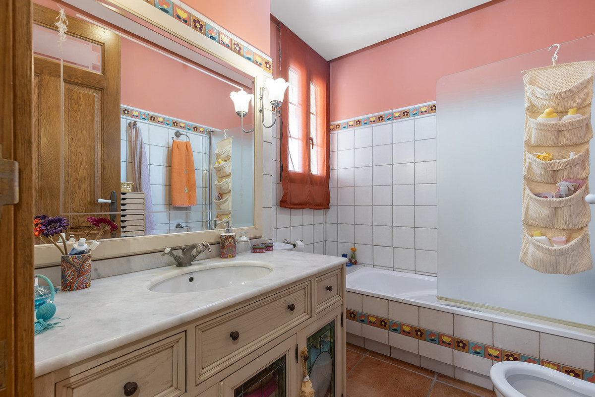 Huis te koop in La Veleta | 6 slaapkamers H5194417