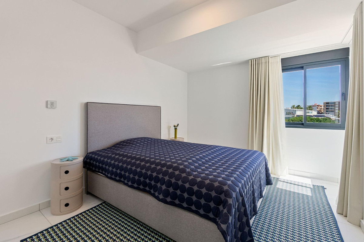 Huis te koop in La Veleta | 5 slaapkamers H5197063