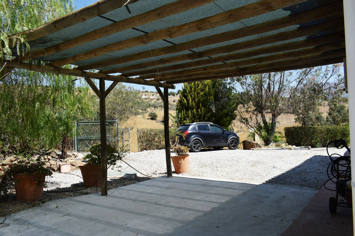 Vrijstaande Villa in La Viñuela-25