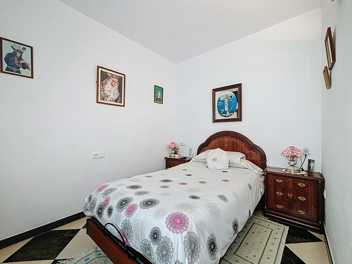 Vrijstaande Villa in La Viñuela-10