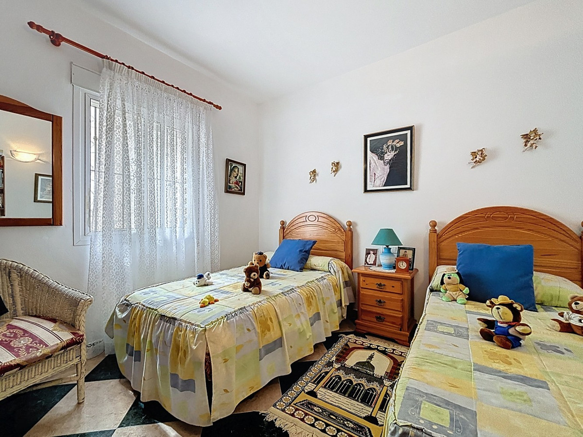Vrijstaande Villa in La Viñuela-15