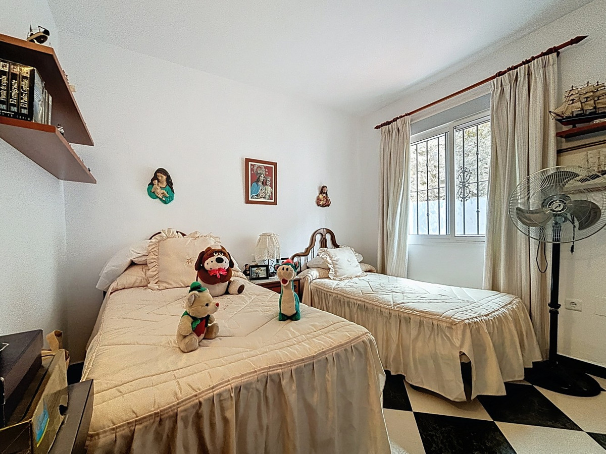 Vrijstaande Villa in La Viñuela-31