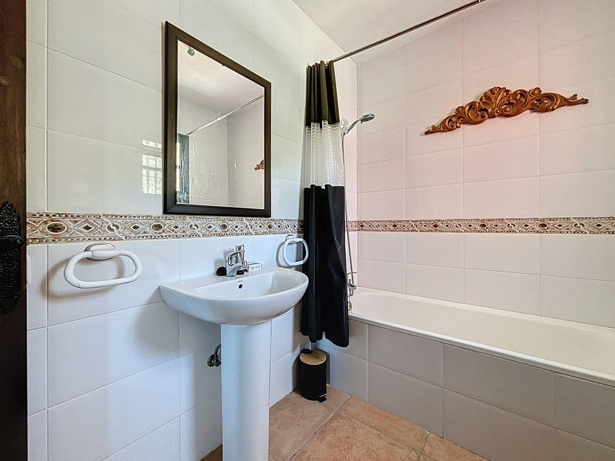 Huis te koop in La Viñuela | 3 slaapkamers H5070589