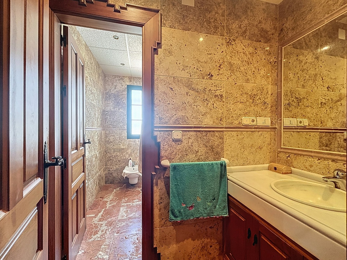 Huis te koop in La Viñuela | 6 slaapkamers H5131735