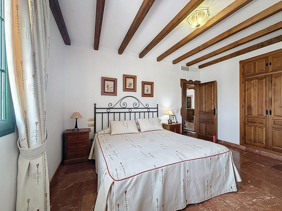 Huis te koop in La Viñuela | 6 slaapkamers H5131735