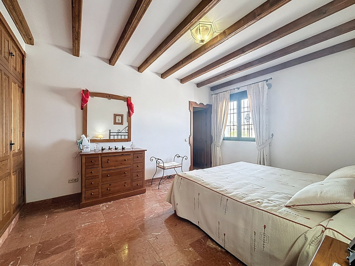 Huis te koop in La Viñuela | 6 slaapkamers H5131735