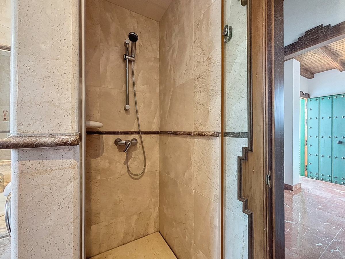 Huis te koop in La Viñuela | 6 slaapkamers H5131735