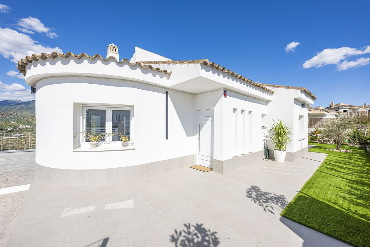 Property main view 42