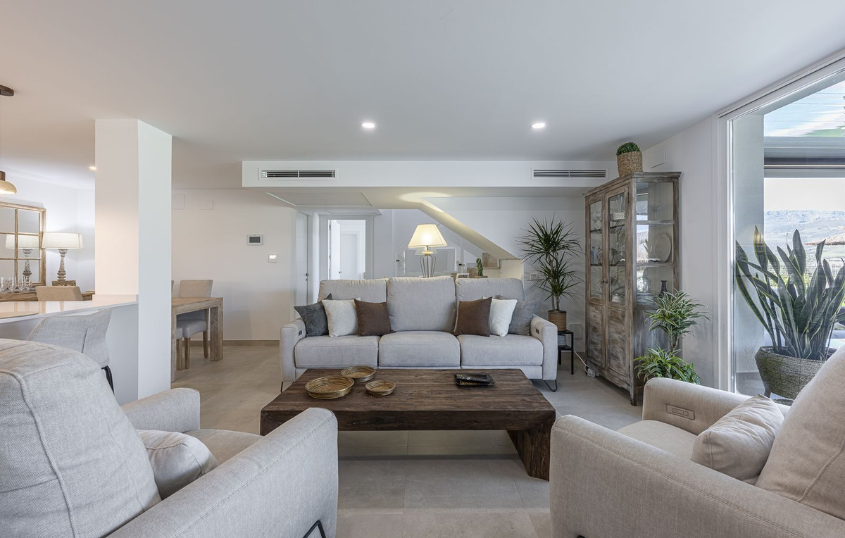 Property main view 63