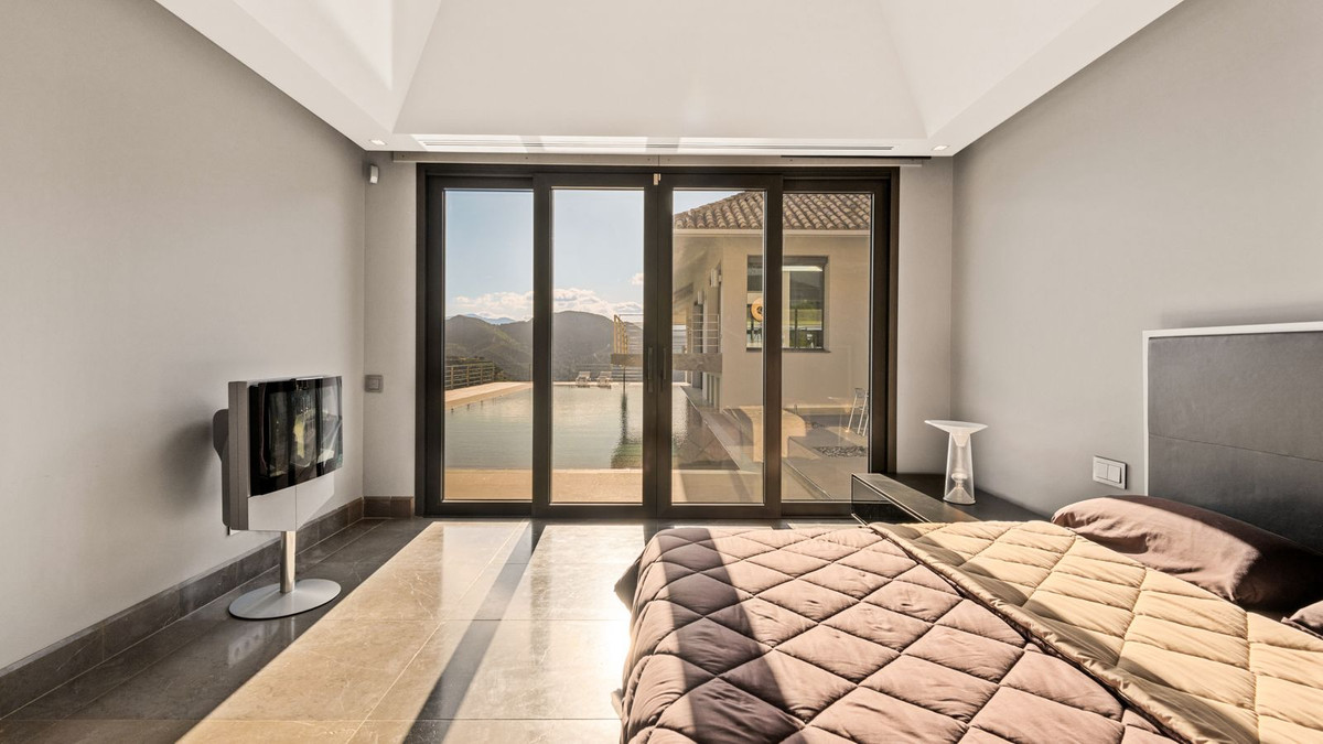 Property main view 30