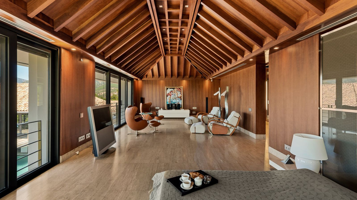 Property main view 34