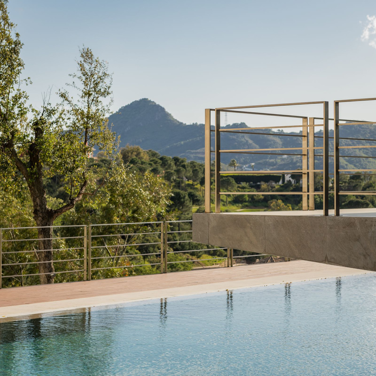 Property main view 36
