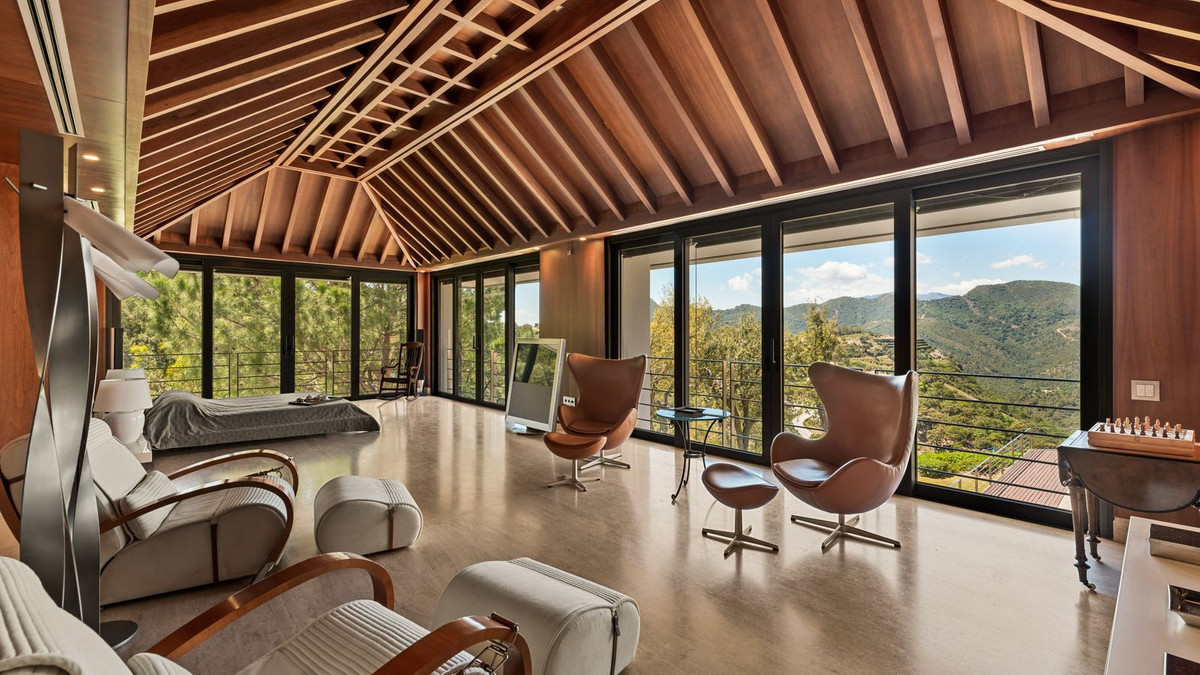 Property main view 45
