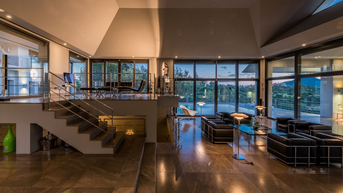 Property main view 60