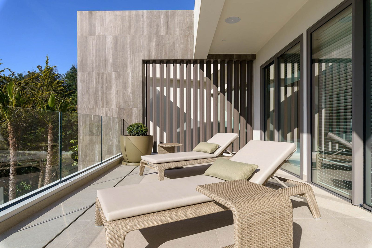 Property main view 50