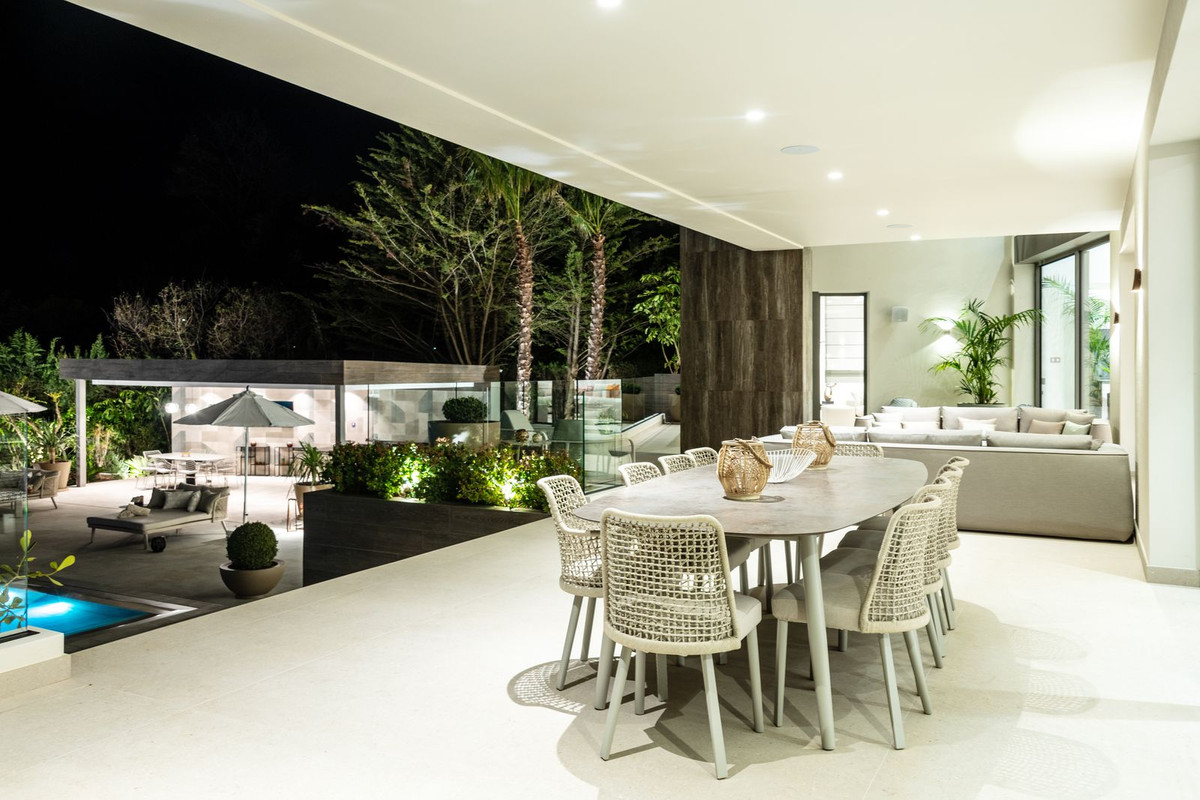 Property main view 90