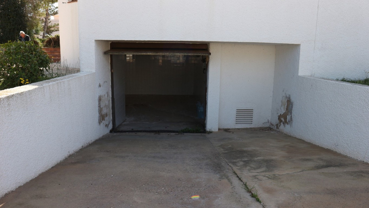 Property main view 42