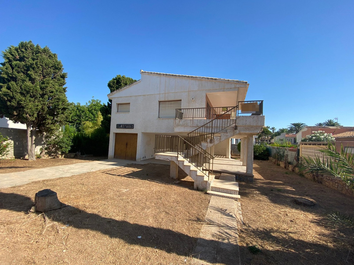 Huis te koop in La Zenia | 7 slaapkamers H5247835