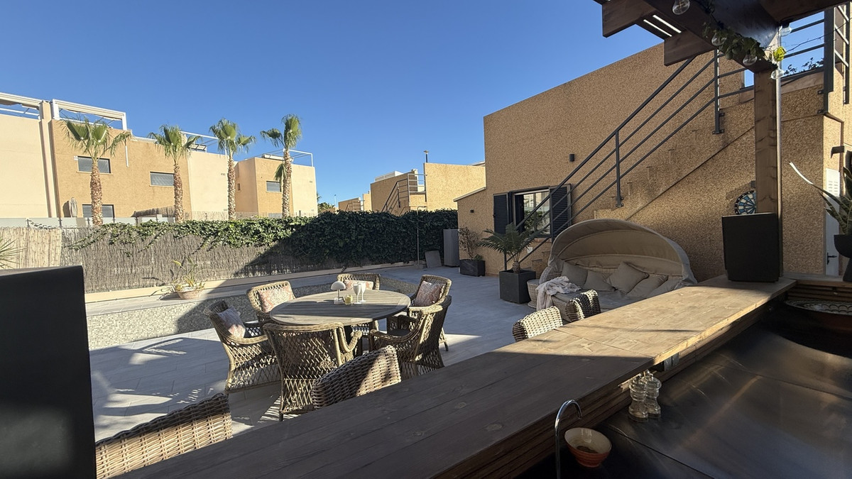 Huis te koop in La Zenia | 3 slaapkamers H5310211