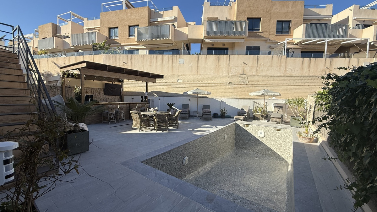 Huis te koop in La Zenia | 3 slaapkamers H5310211