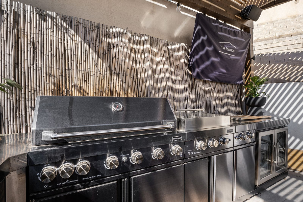 Property main view 42