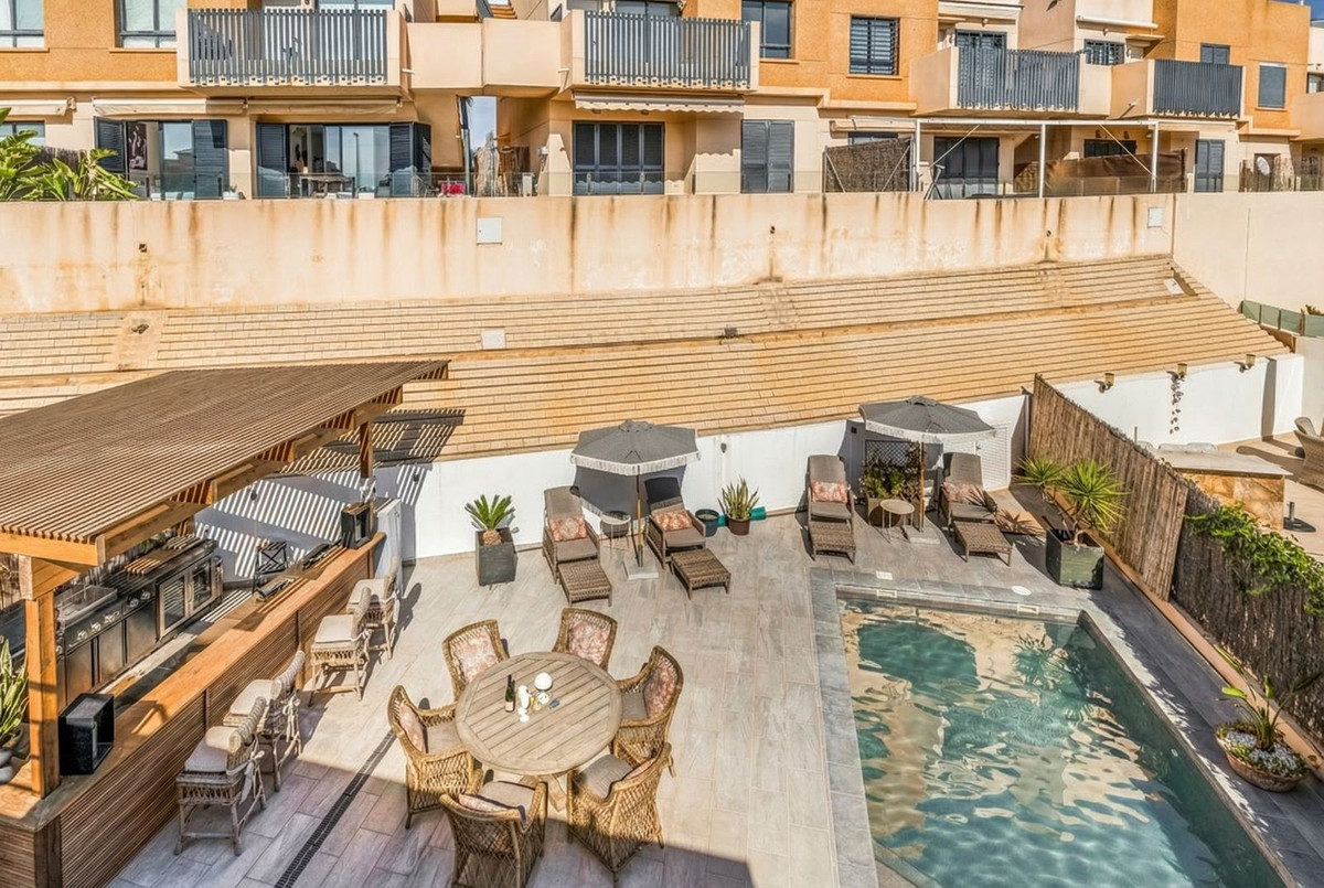 Property main view 44