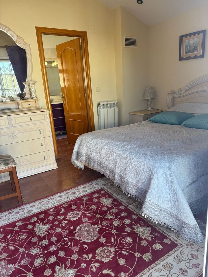 Huis te koop in La Zenia | 4 slaapkamers H5323078