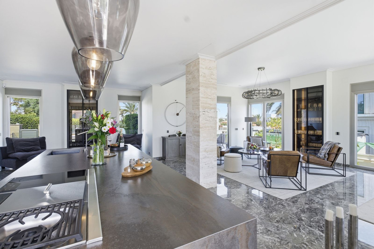 Huis te koop in La Zenia | 6 slaapkamers H5347201