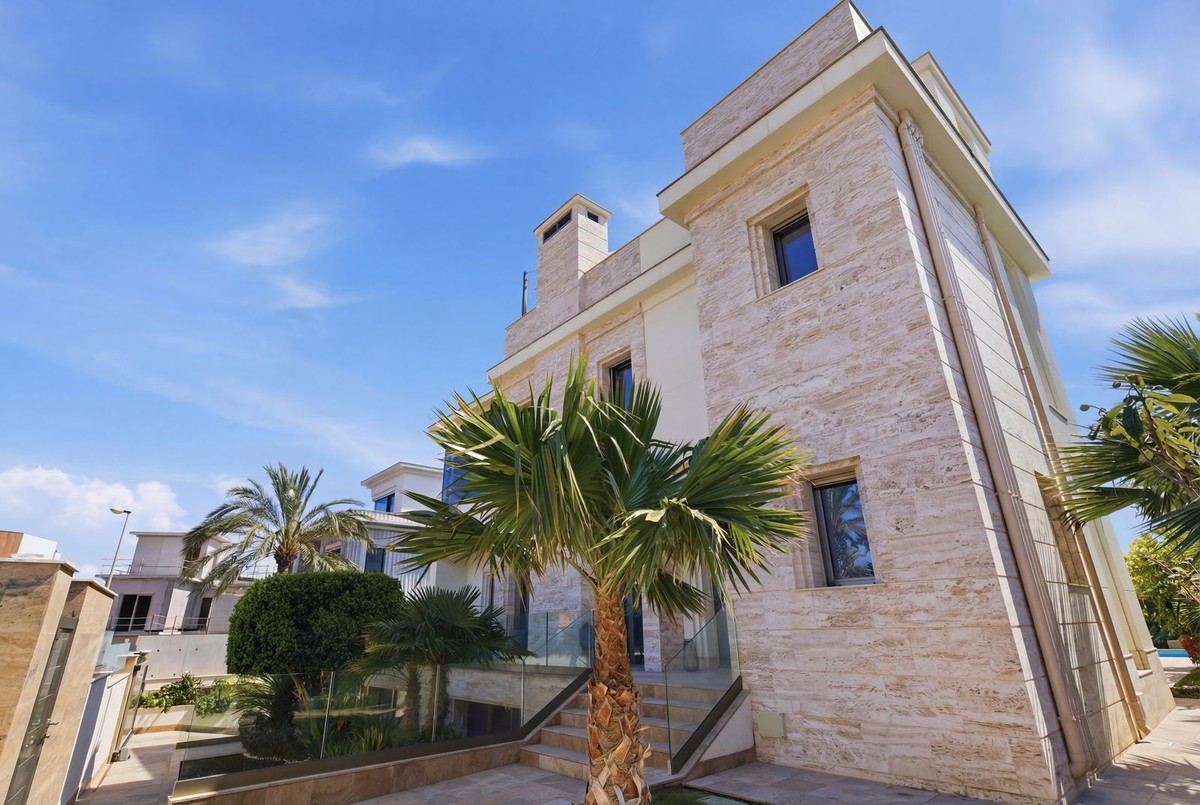 Huis te koop in La Zenia | 6 slaapkamers H5347201