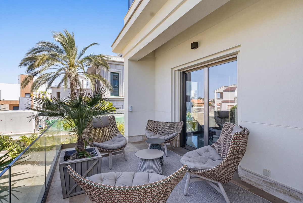 Huis te koop in La Zenia | 6 slaapkamers H5347201