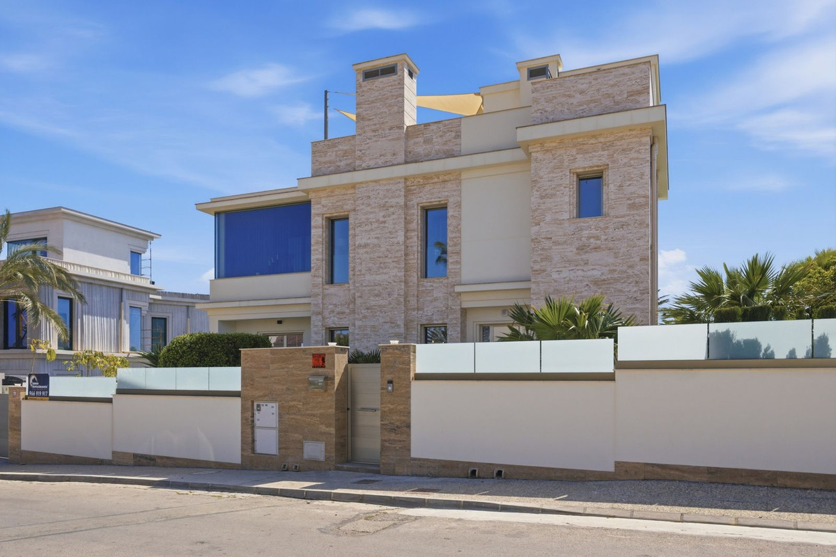 Huis te koop in La Zenia | 6 slaapkamers H5347201