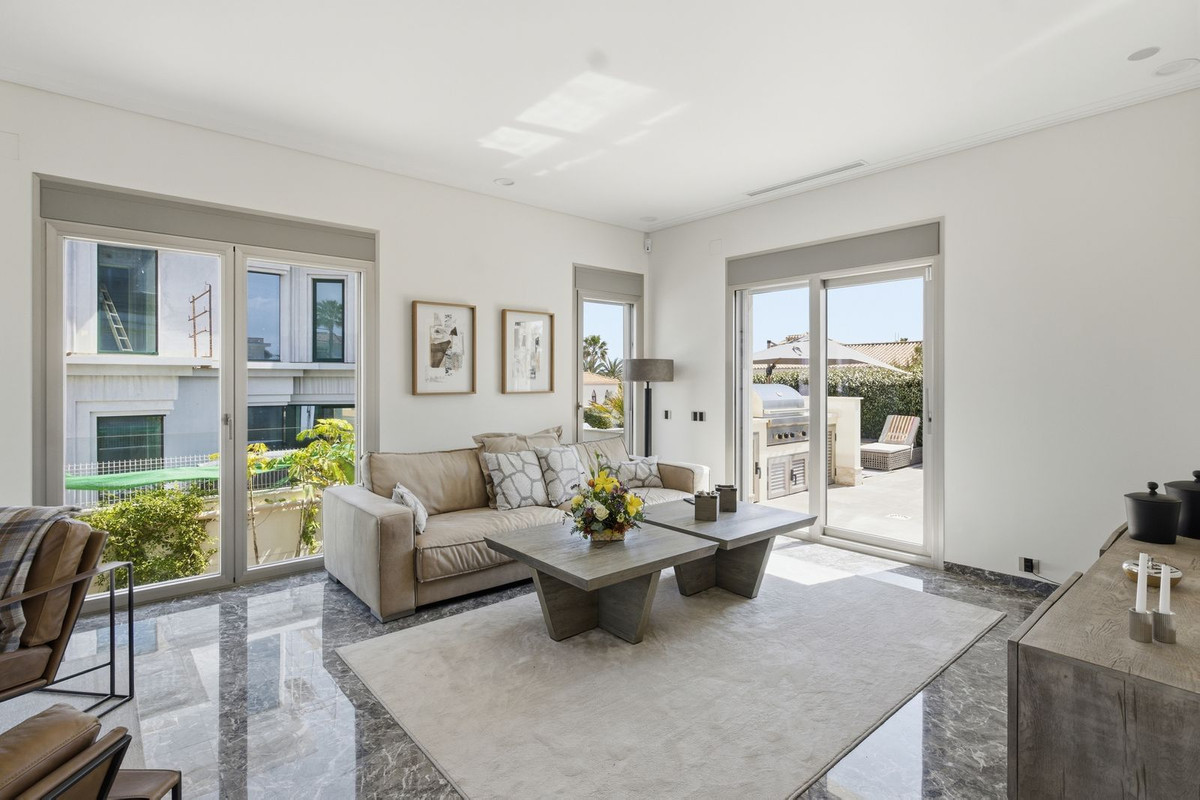 Huis te koop in La Zenia | 6 slaapkamers H5347201