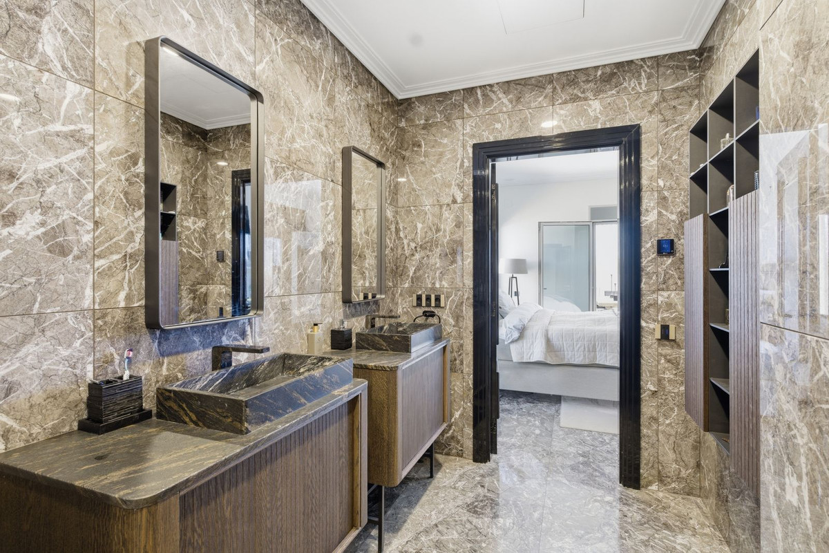 Huis te koop in La Zenia | 6 slaapkamers H5347201