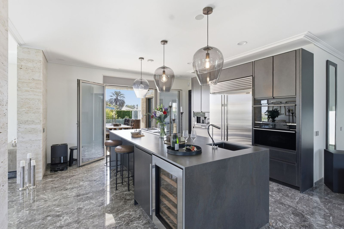 Huis te koop in La Zenia | 6 slaapkamers H5347201