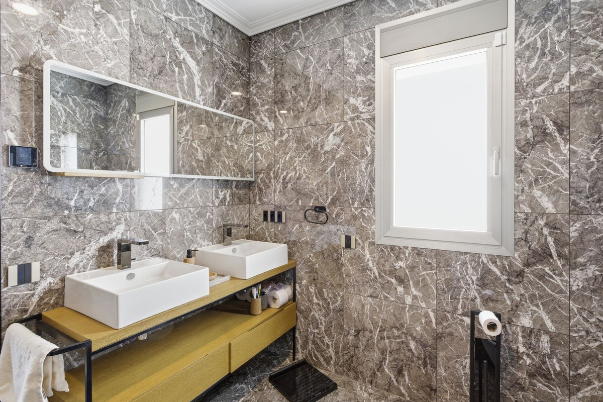 Huis te koop in La Zenia | 6 slaapkamers H5347201