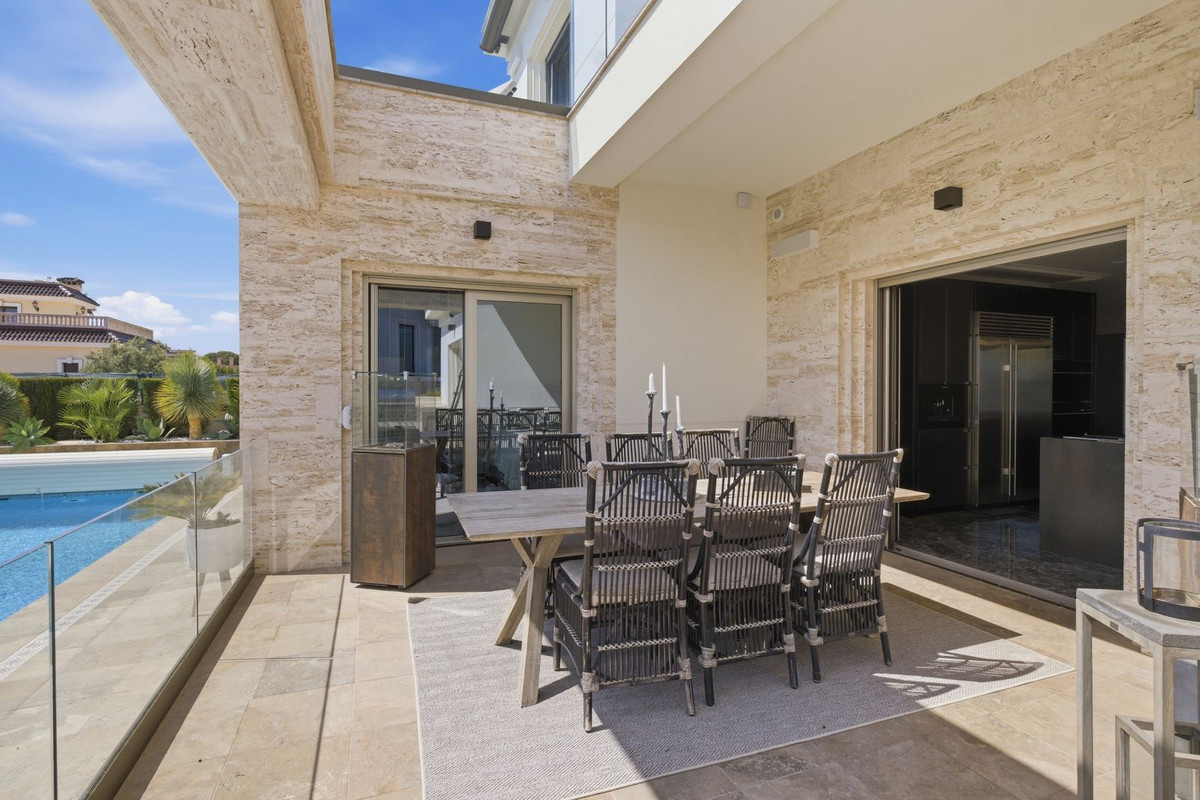 Huis te koop in La Zenia | 6 slaapkamers H5347201