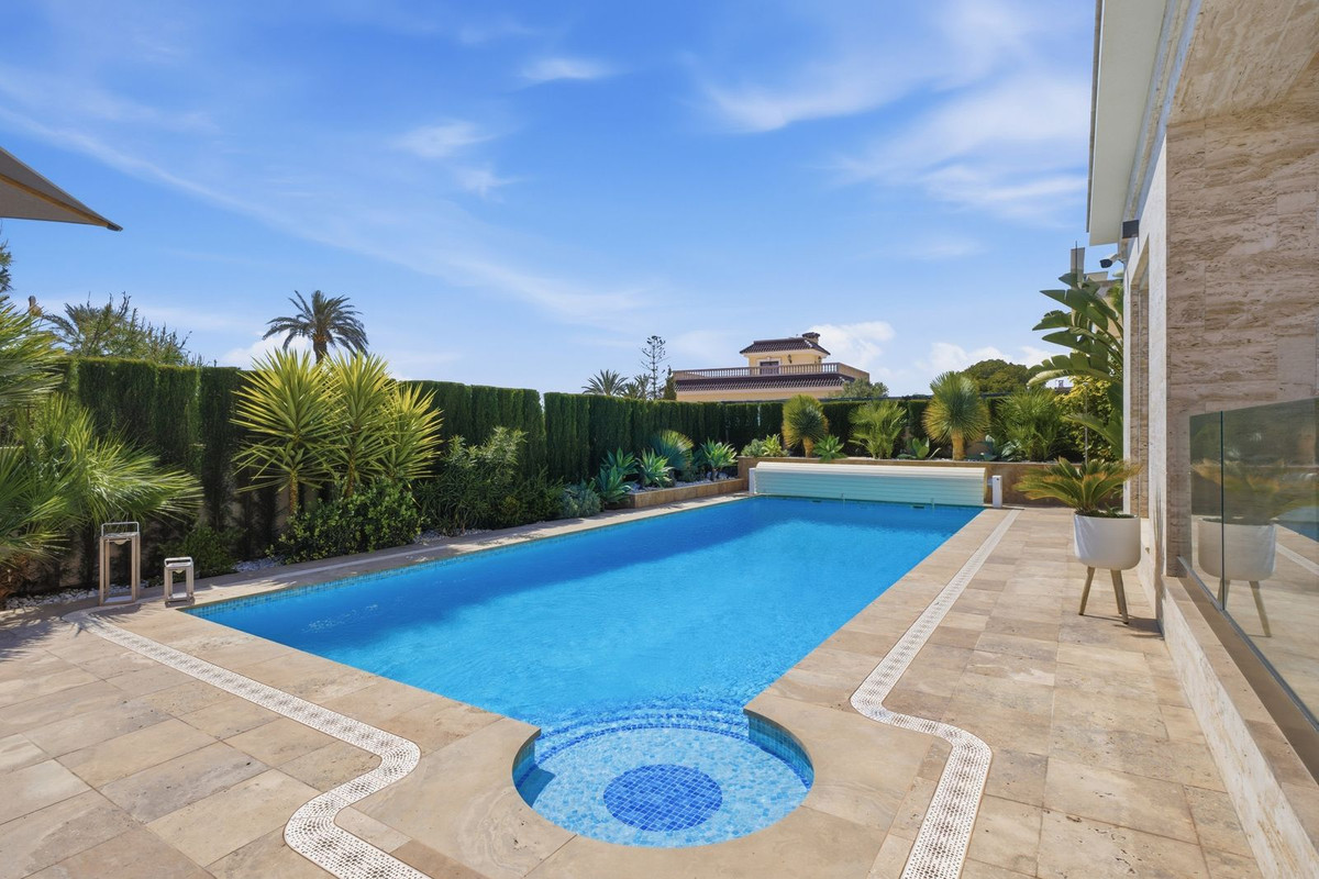 Huis te koop in La Zenia | 6 slaapkamers H5347201