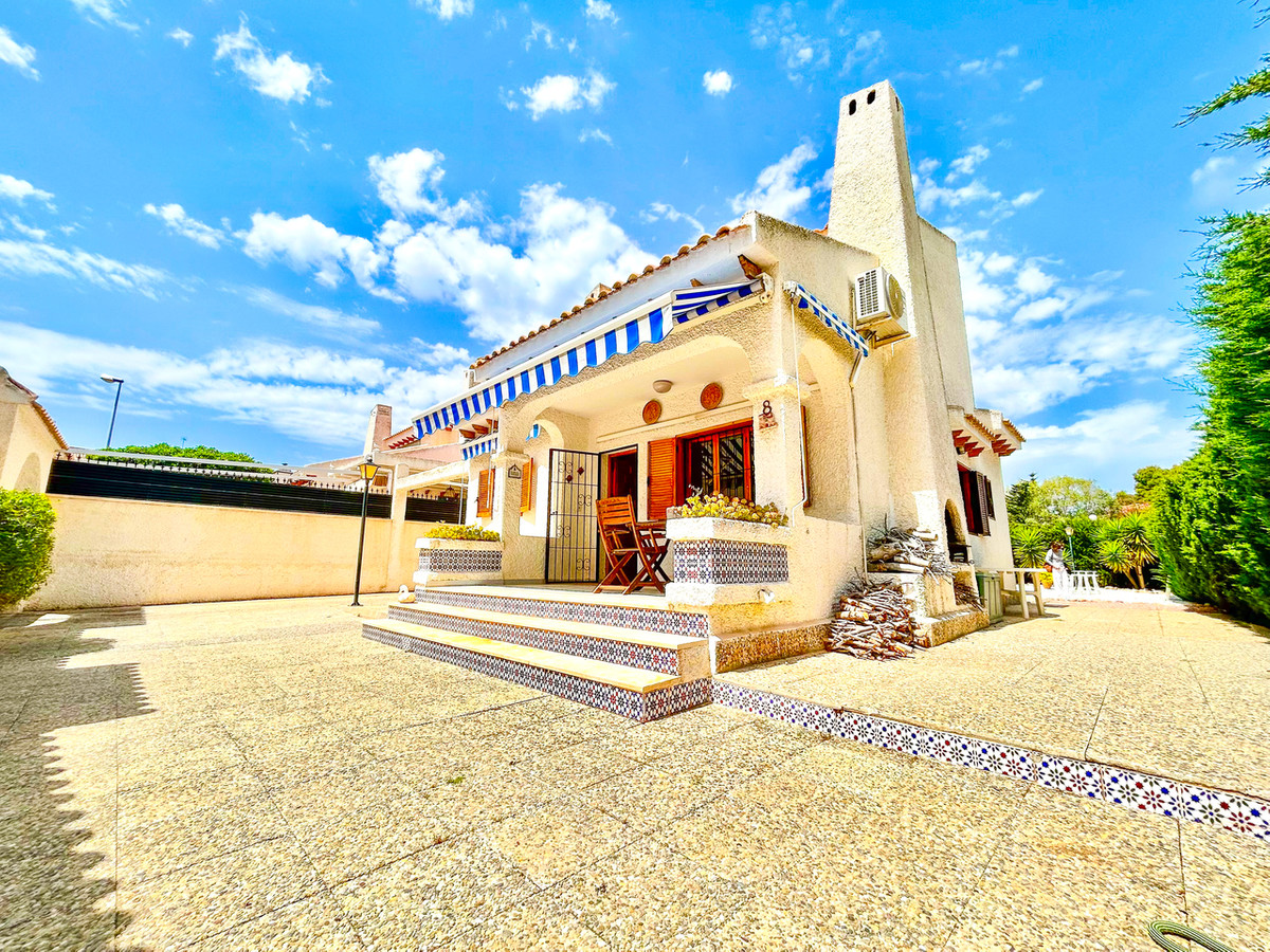 Huis te koop in La Zenia | 3 slaapkamers H5379277
