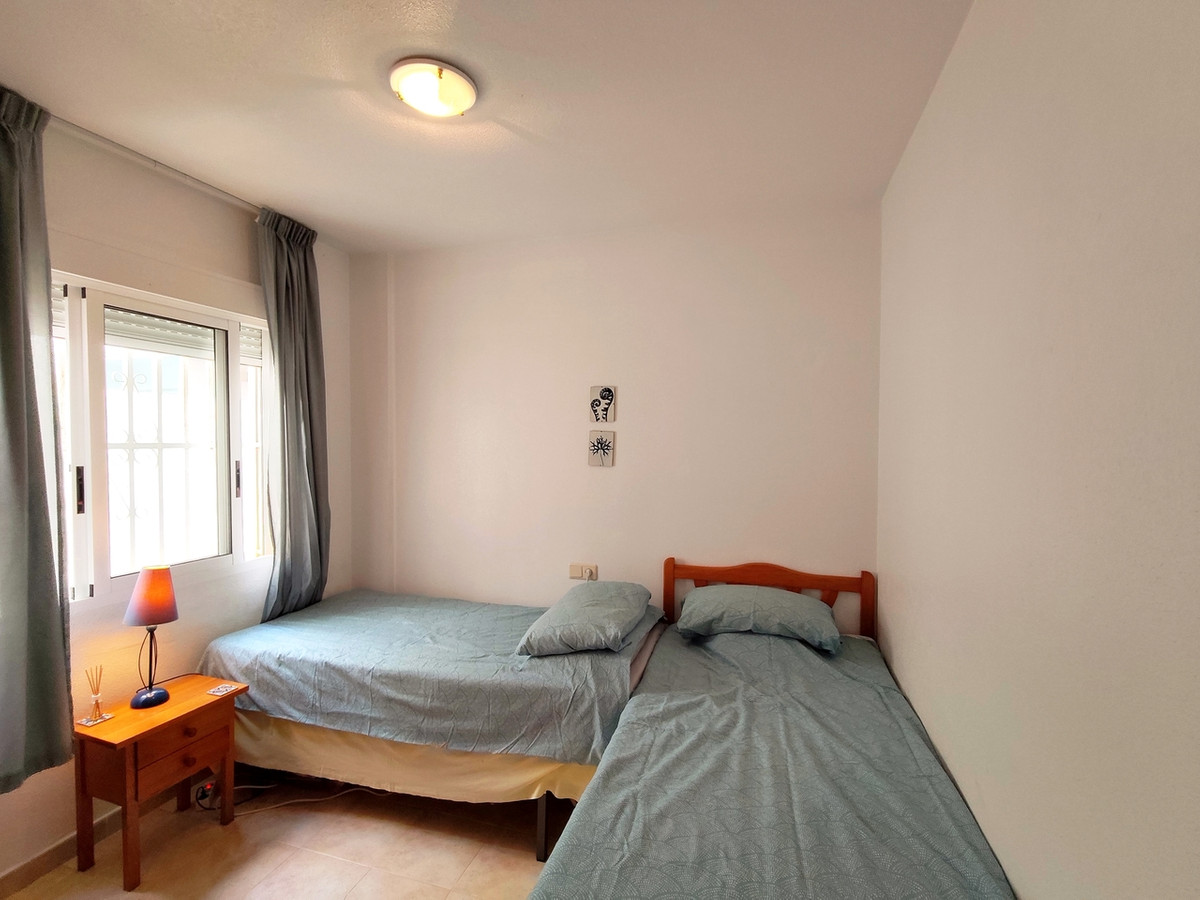 Huis te koop in La Zenia | 2 slaapkamers H5421403