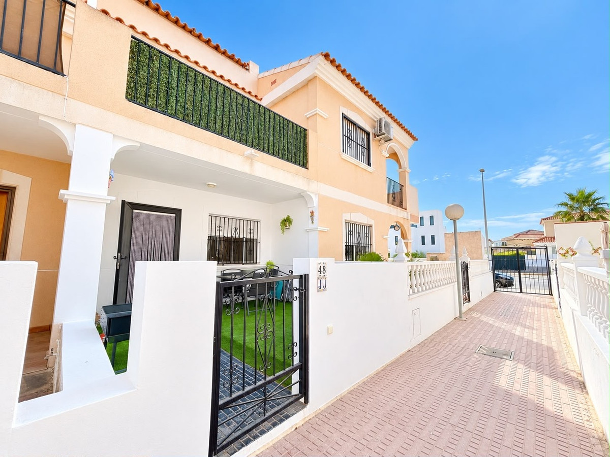 Huis te koop in La Zenia | 3 slaapkamers H5481001