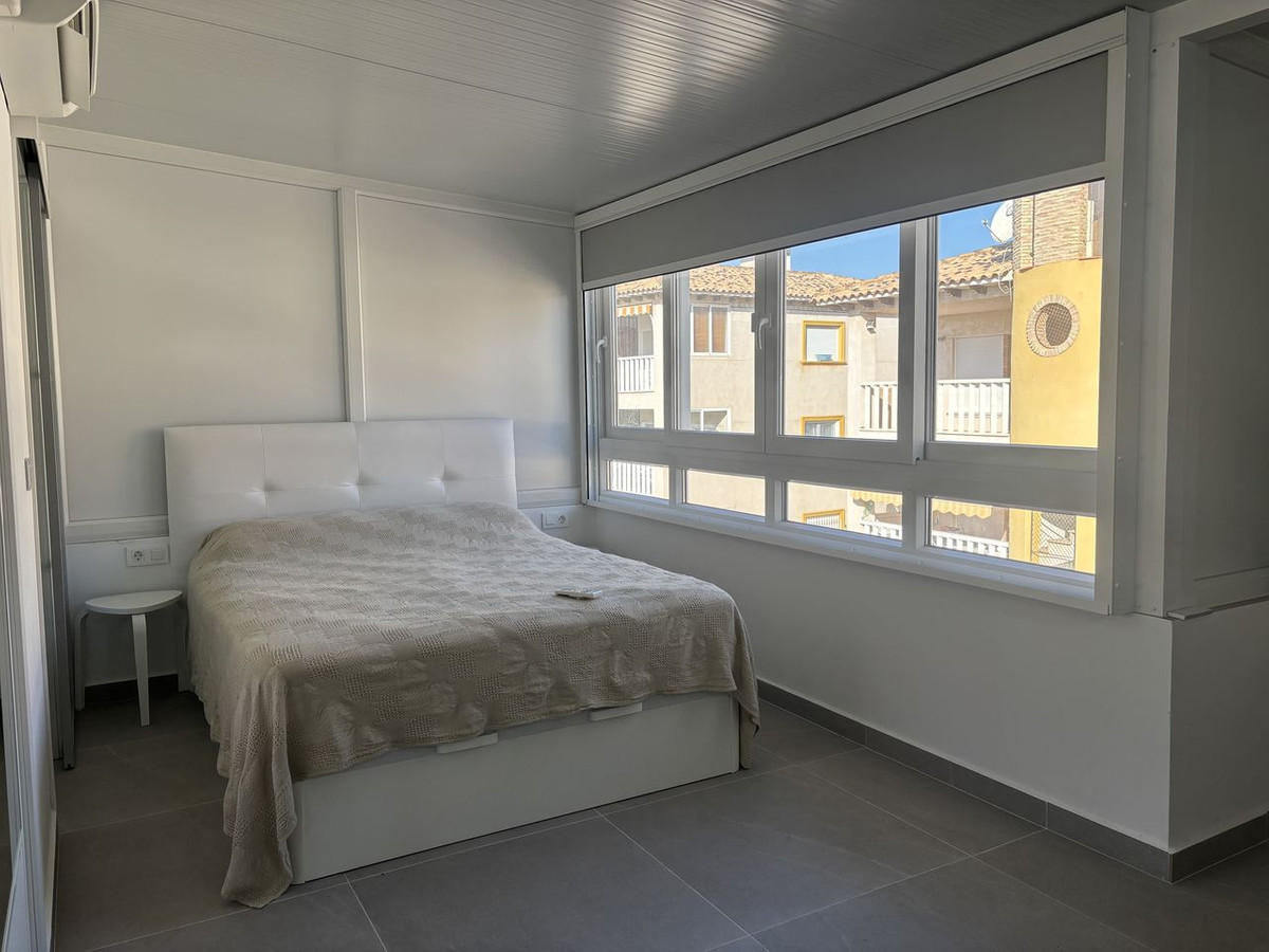 Huis te koop in La Zenia | 3 slaapkamers H5498146