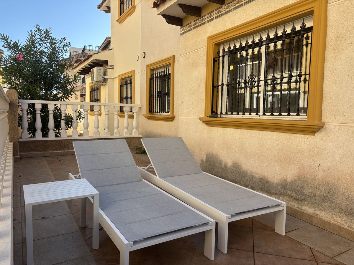 Huis te koop in La Zenia | 3 slaapkamers H5498146