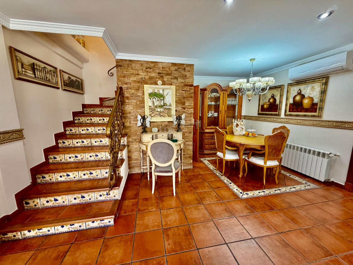 Huis te koop in La Zenia | 4 slaapkamers H5498611