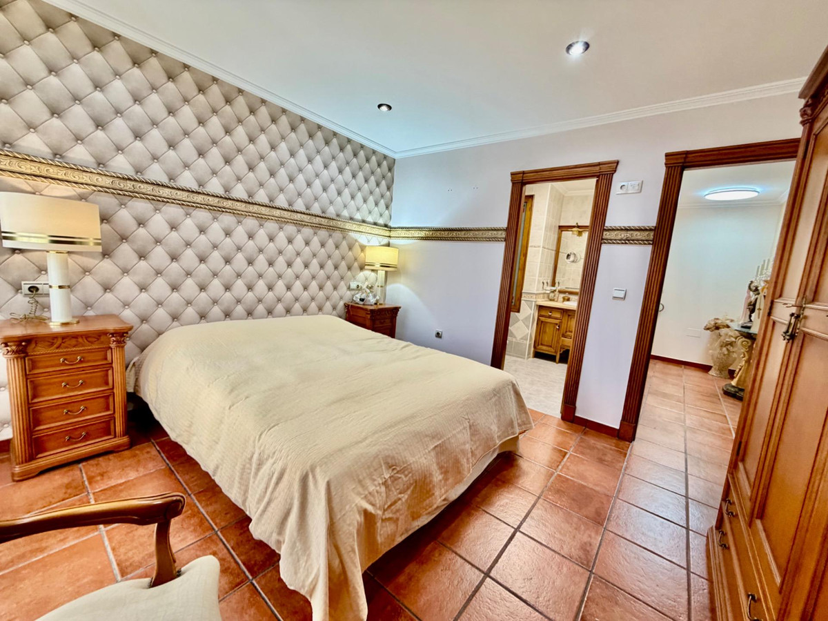 Huis te koop in La Zenia | 4 slaapkamers H5498611